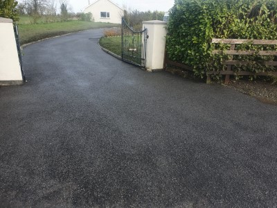 tarmac-sealer-driveway-kilkenny (1) After Tarmac Sealer Applied To Driveway